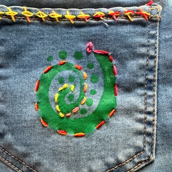 denim shorts size 7 upscale by artist, Jeanne Prom, one of a kind design designs - Picture 5 of 9